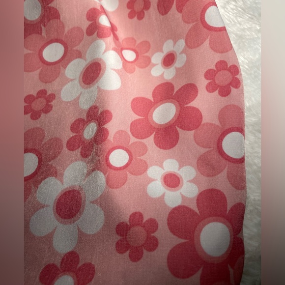 Girls Boho Pink & White Flower Top | Size 8 - Picture 2 of 7